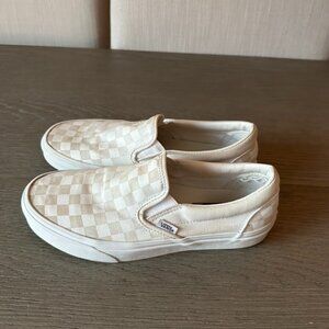 Vans White/ off white/ cream Checkered Slip-On Loafers size 7 men’s/ 8.5 women’s